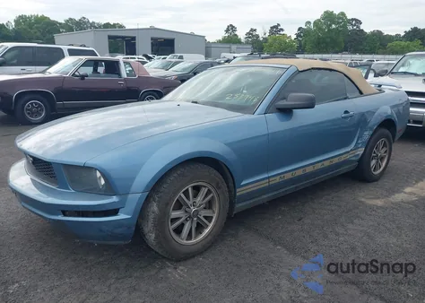 2005 Ford Mustang from USA, damaged, VIN 1ZVHT84N355253948